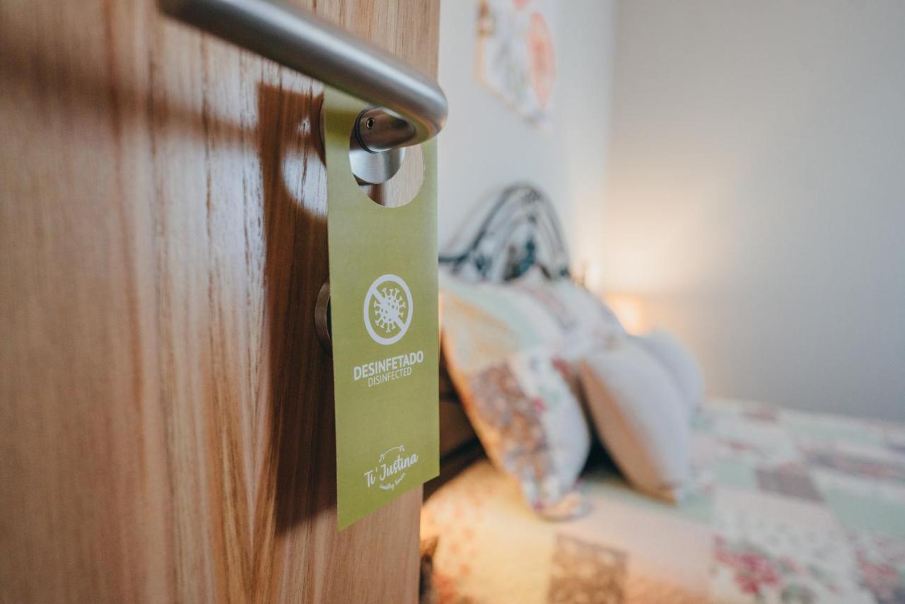 Ti'Justina Country House Rossas エクステリア 写真